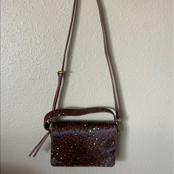MADEWELL The Flap Convertible Crossbody Bag - Picture 4 of 14